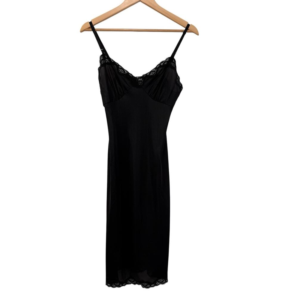 Vintage 80s Nylon Black Lace Trim Full Slip Dress 34 USA Witchy Fairy Romantic‎